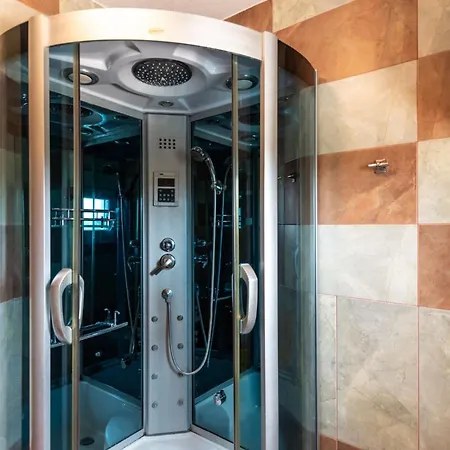 Karen - Two Bedroom With Balcony A1 Apartamento