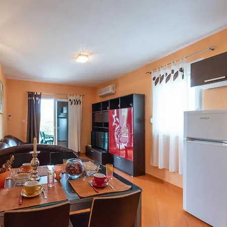Karen - Two Bedroom With Balcony A1 Apartamento *