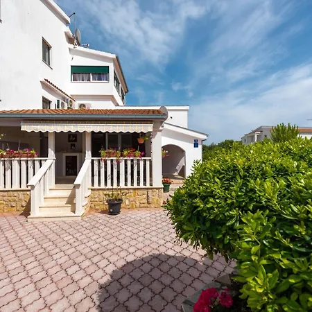 Apartamento Karen - Two Bedroom With Balcony A1 Vinišće