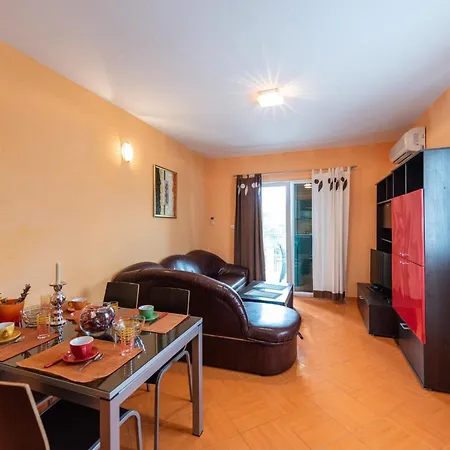 Karen - Two Bedroom With Balcony A1 Apartamento